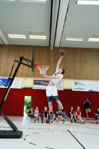 03.06.2017: Abschlussdaddeln / Dunking-Wettbewerb - Jonas Homa